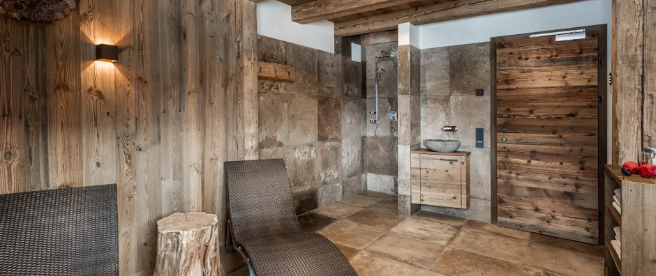 Luxuriöses Chalet aus Altholz in Saalbach Hinterglemm